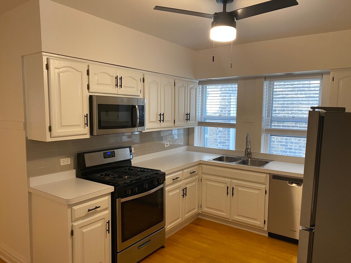 Updated Kitchen - 109 - 115 S. Maple