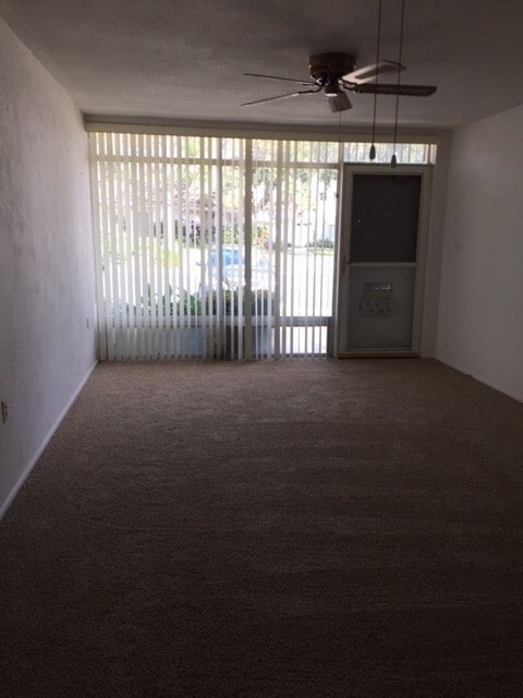Foto del edificio - 55+, quaint 2/1 in a gated community locat...