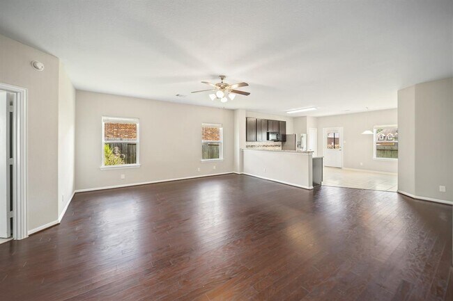 Foto del edificio - 30111 Saw Oaks Dr