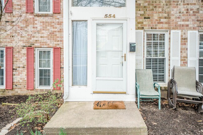 Building Photo - 554 Lopax Rd