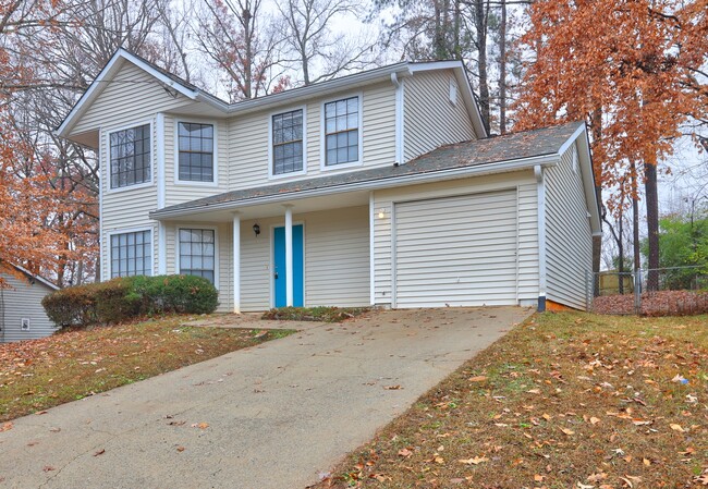 Building Photo - 407 Fire Fly Dr