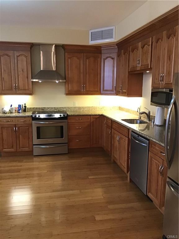 Foto principal - 13798 Roswell Ave