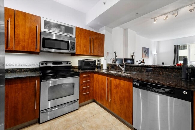 Building Photo - 7350 SW 89th St