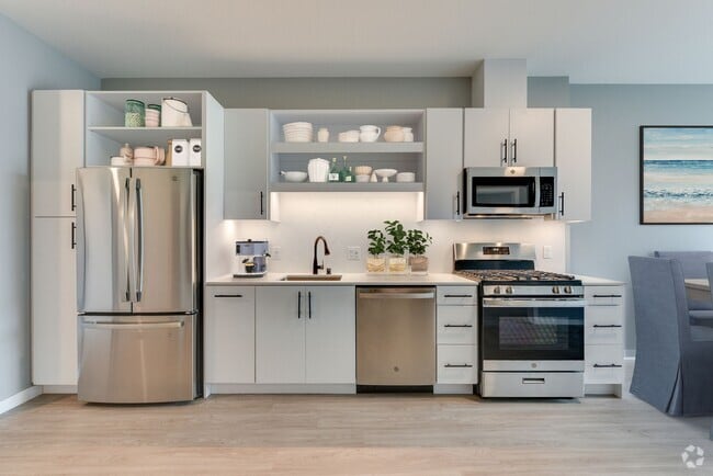 Luxury Waterfront Apartments In Vancouver