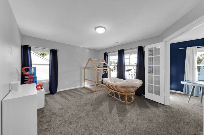 Building Photo - Beautiful 5 Bed 4 Bath Home In Mooresville!