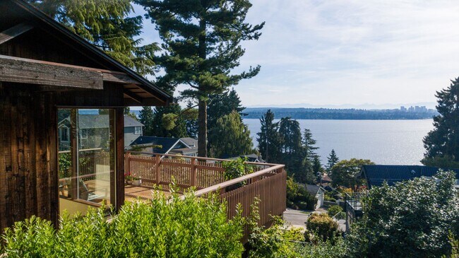 Foto del edificio - 4Bd/2.75Ba Seattle House