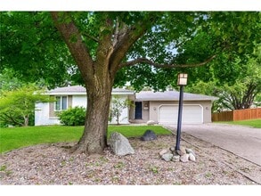 Building Photo - 3820 Union Terrace Ln N Building Photo - 3820 Union Terrace Ln N