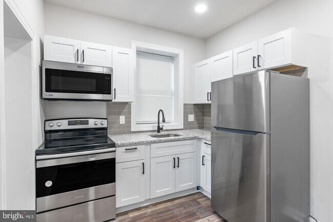 Foto del edificio - 4334 Parrish St