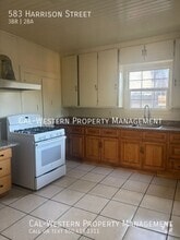 Building Photo - 583 Harrison St