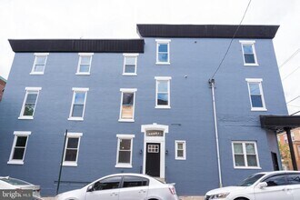 Building Photo - 2800 Poplar St