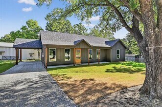 Building Photo - 79 Meadow Lake Dr