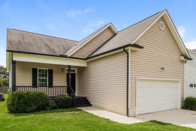 Building Photo - 173 Carissa Dr