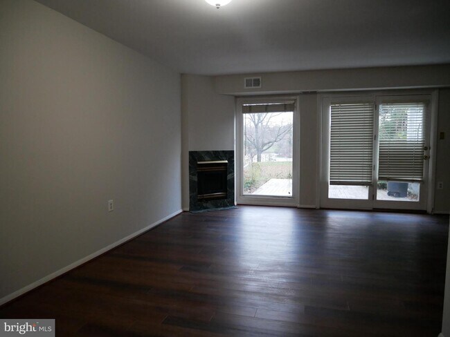Foto del edificio - 18727 Walkers Choice Rd