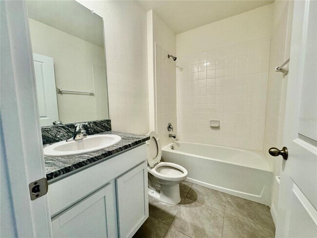 Building Photo - 33481 Apricot Tree Ct