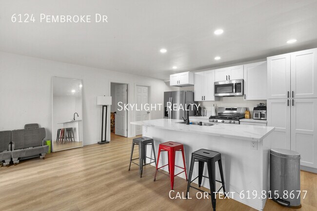 Foto del edificio - 6124 Pembroke Dr