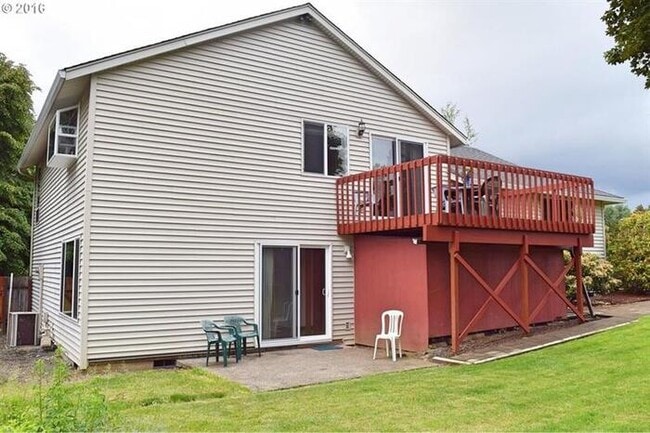 Building Photo - 9001 NW 17th Ave, Vancouver, WA, 98665