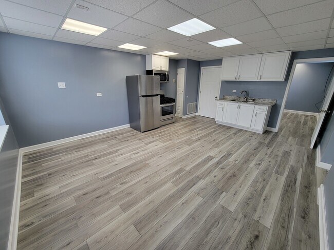 Foto del edificio - 6222 W Addison St