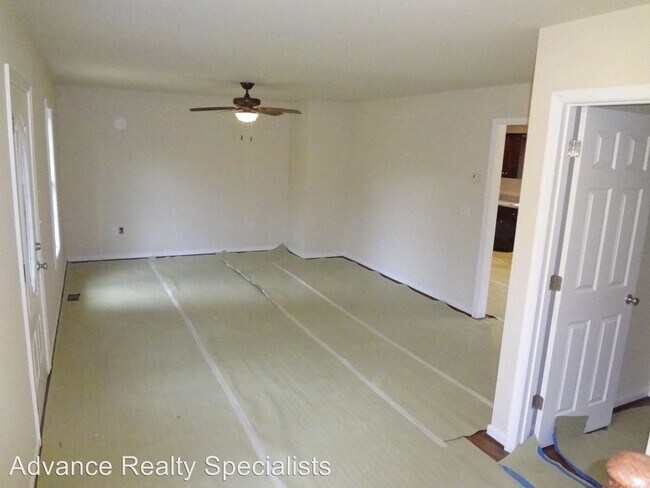 Foto del edificio - 3 br, 2.5 bath House - 5700 Swanson