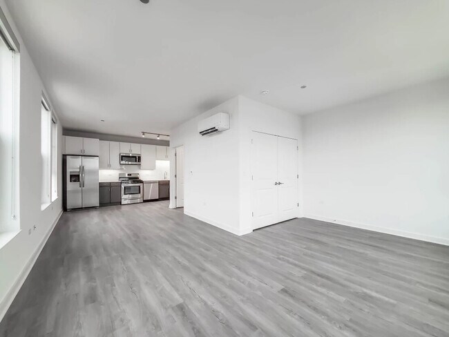 Foto del edificio - 4746 N Ravenswood Ave