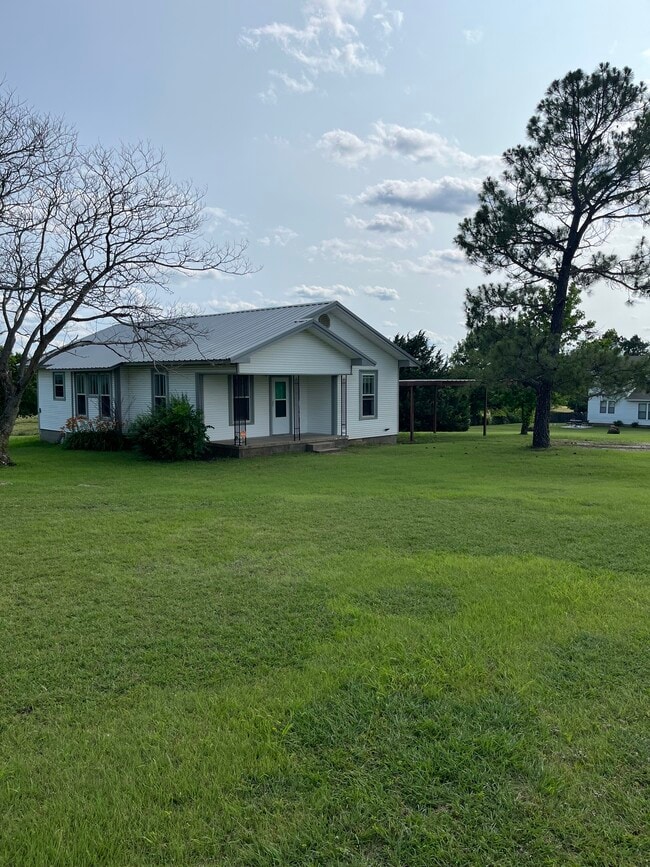 Building Photo - 6467 Prairie Valley Rd