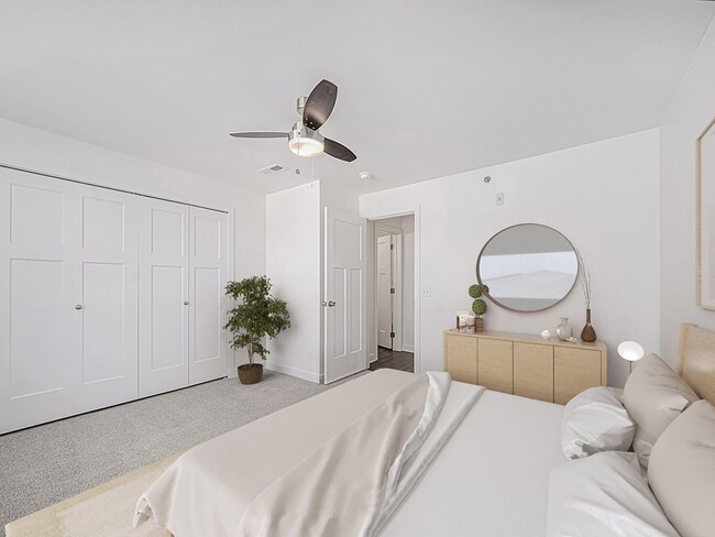 Building Photo - Chase Creek Apartment Homes
