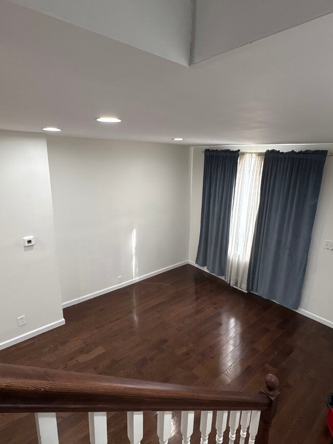 Foto del edificio - 3156 Agate St