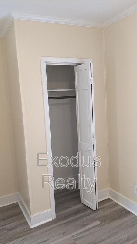 Building Photo - 222 Tempting Church Rd