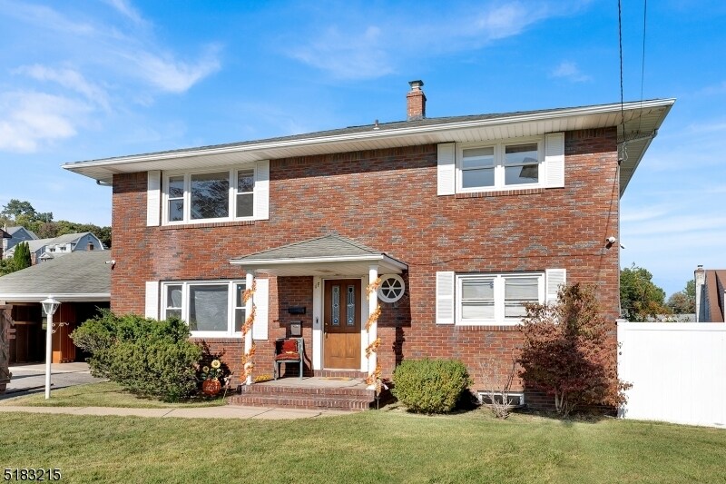 Primary Photo - 1 Highview Ave