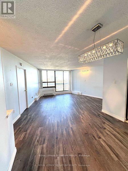 Building Photo - 50 Mississauga Vly Blvd