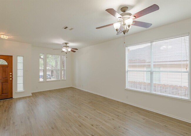 Foto del edificio - Cozy 3/2 in Steubing Ranch