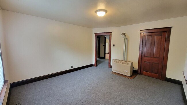 Foto del edificio - 516 Adeline Ave