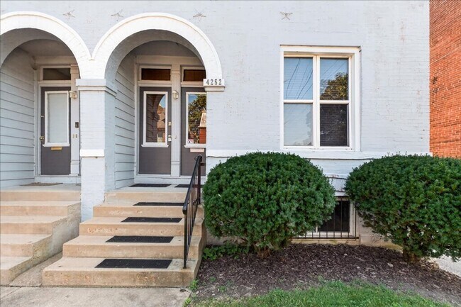 Foto del edificio - 4252 Castleman Ave