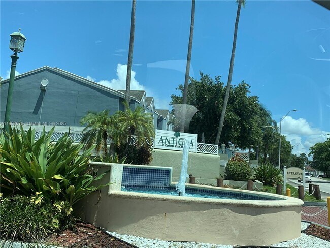 Building Photo - 17500 NW 67th Pl