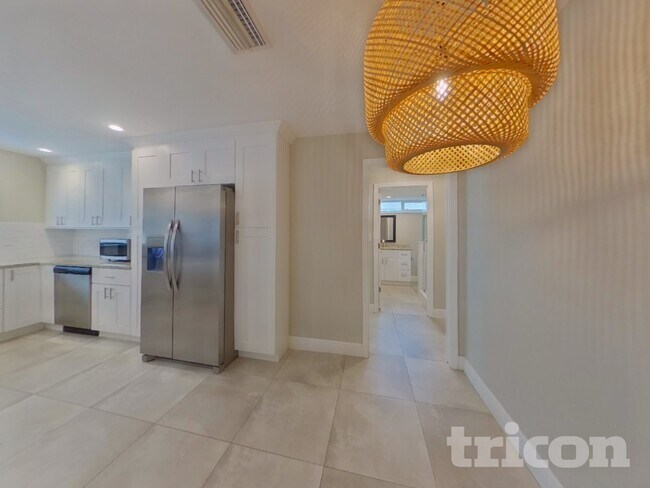 Foto del edificio - 1230 Kapok Kove Cir