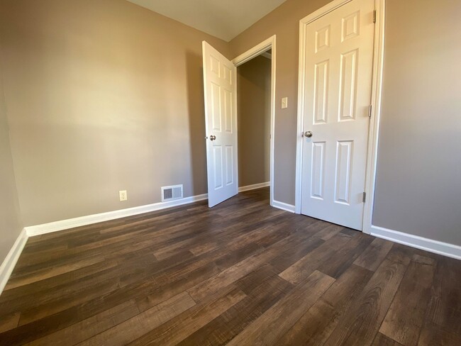 Foto del edificio - 2 Bedroom Single Family