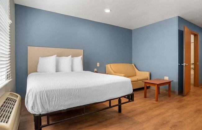 Building Photo - Furnished Studio-Orlando - Sanford - Airport