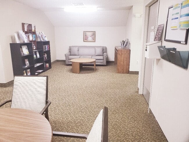 Building Photo - Southpointe Villa Affordable Senior Community