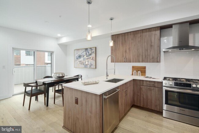 Foto del edificio - 322 Fairmount Ave
