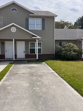 Building Photo - 1094 W Pueblo Dr