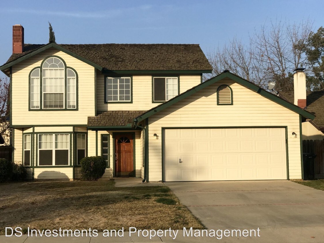 2135 S Stevenson Ct, Visalia, CA 93277 House Rental in Visalia, CA