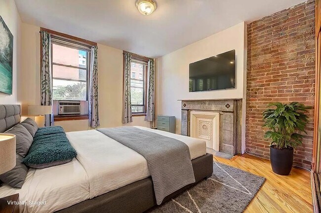 Foto del edificio - 858 Tenth Avenue