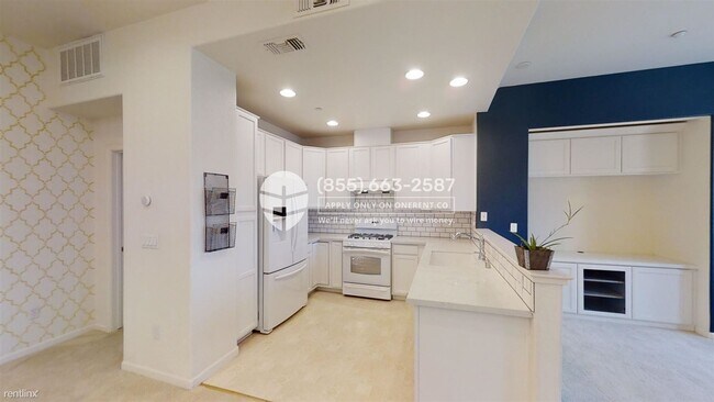Building Photo - 3 br, 3 bath House - 22807 Paseo Pl -