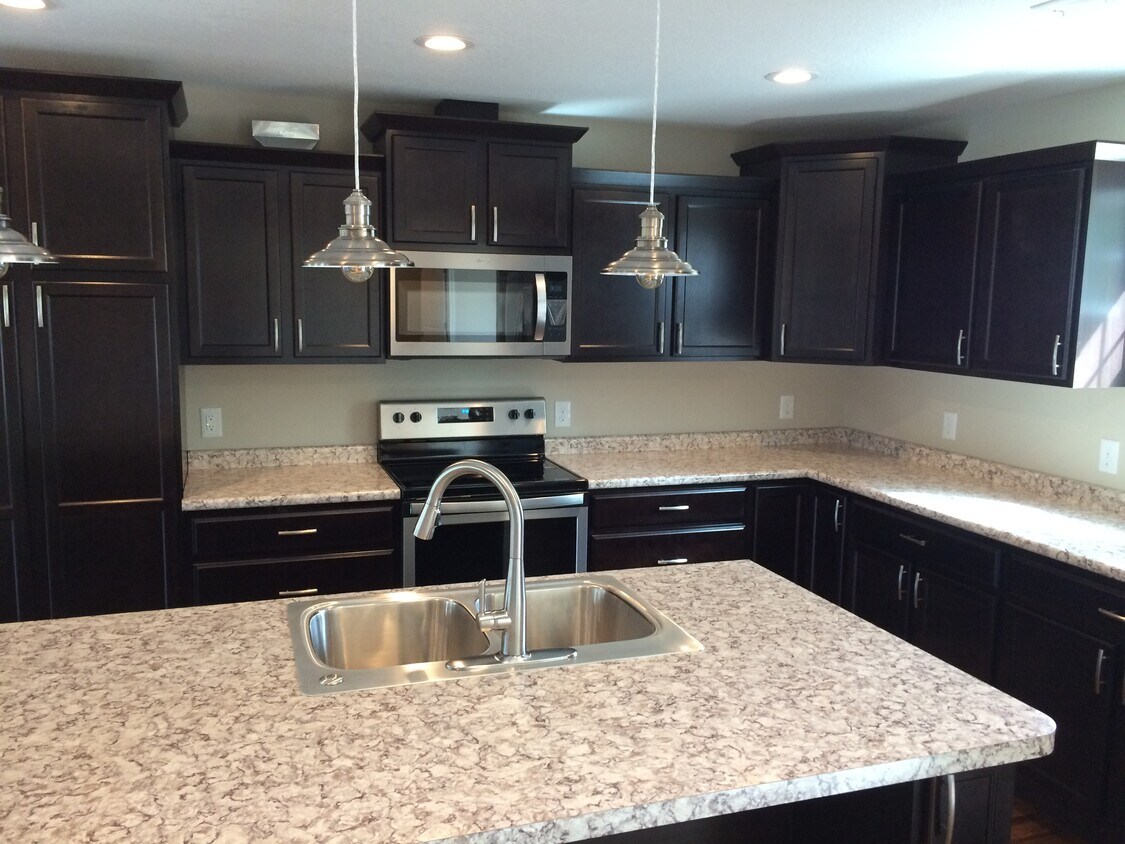 Photo - 1016 Montvale Rd (Maryville, TN)