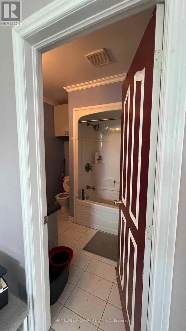 Building Photo - 3 Blairville Rd