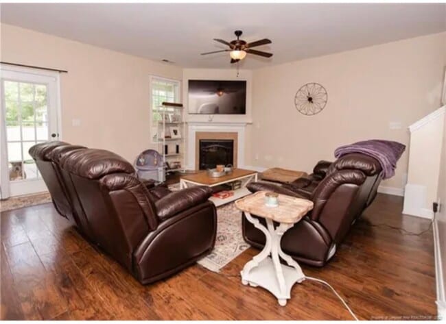 Building Photo - 1512 Gallant Fox Ct