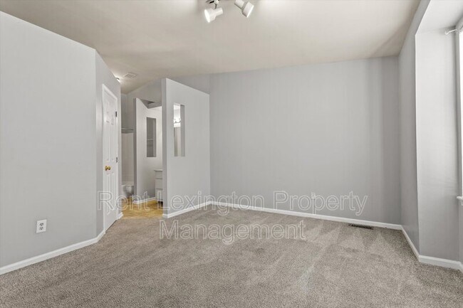 Foto del edificio - 4360 Cobblestone Knoll Dr