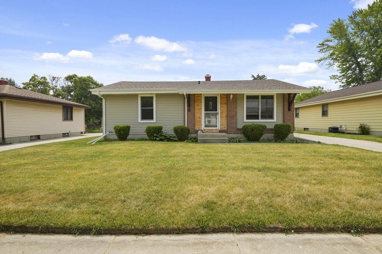 1909 88th St, Kenosha, WI 53143 House Rental in Kenosha, WI