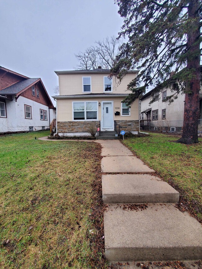 Foto del edificio - 1010 Gould Ave NE
