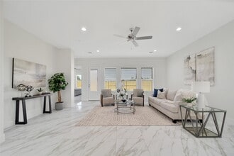 Building Photo - 7611 Athlone Dr