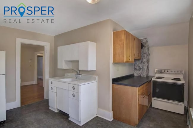 Building Photo - ST221X